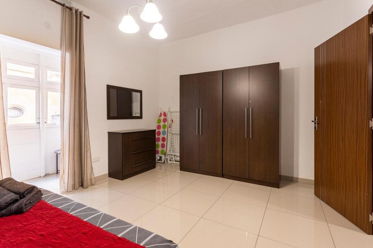 Superbly Located Cosy 2-Bedroom Apartment Valletta Kültér fotó