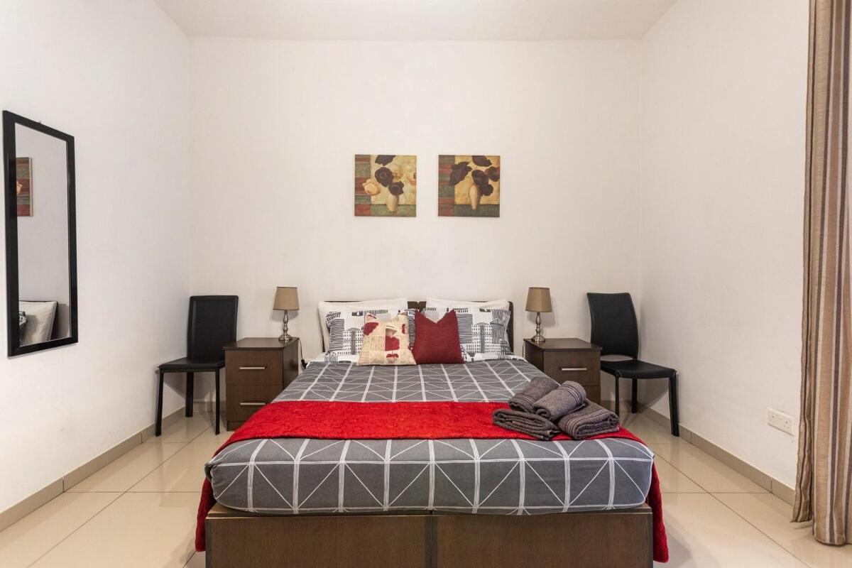 Superbly Located Cosy 2-Bedroom Apartment Valletta Kültér fotó