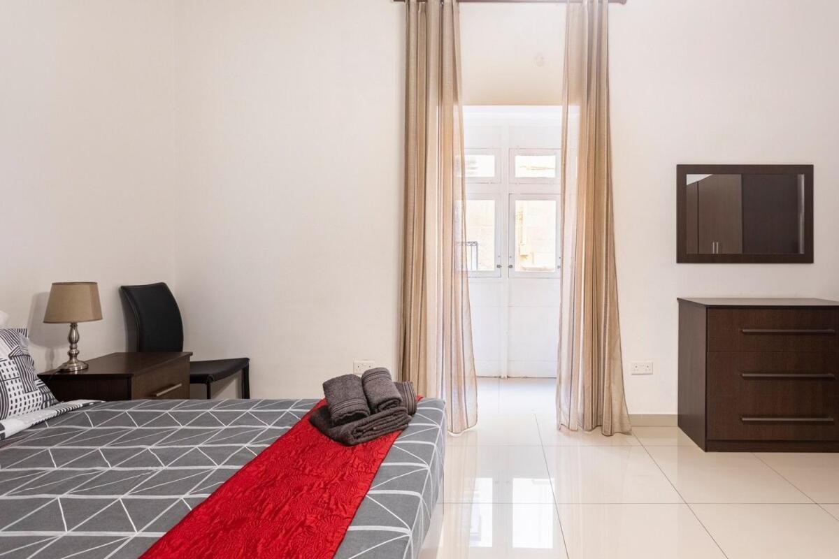 Superbly Located Cosy 2-Bedroom Apartment Valletta Kültér fotó